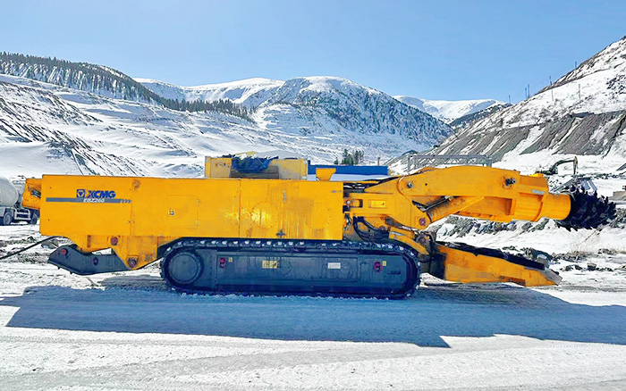 F10硬岩，，，，888电子EBZ260单日掘进破9米！