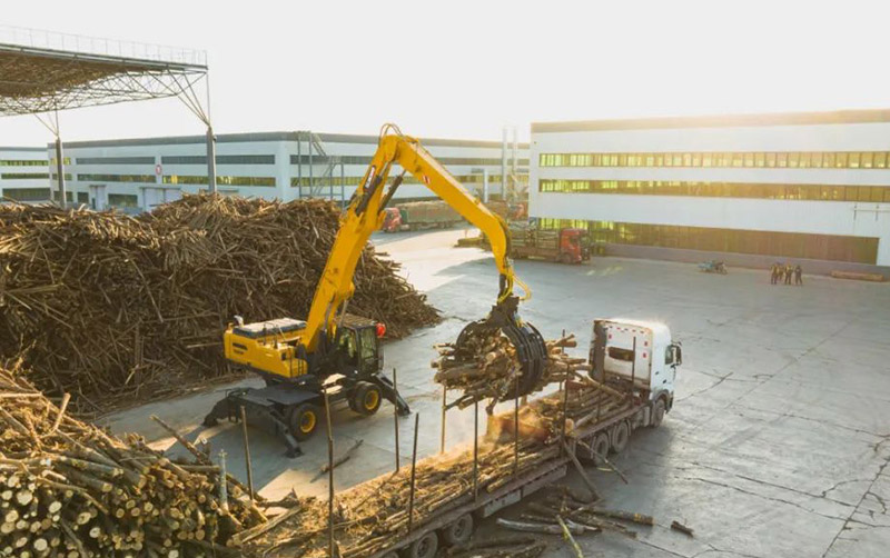 【工程特种?兵】轮到它上。。。。，，，“抓金”不“捉襟”！